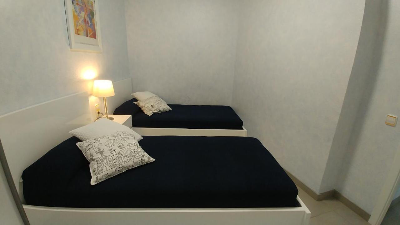 Apartament Oasis B3 โรเซส ภายนอก รูปภาพ